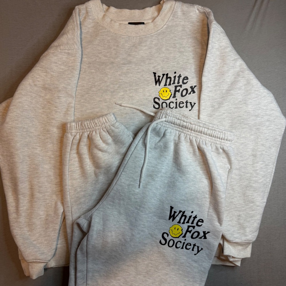 White Fox Society Sweatshirt and Joggers Set Grey Marle Smiley Face M/L L